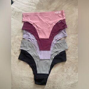 Hurley Woman’s Underwear. Size M 5 pack Like New